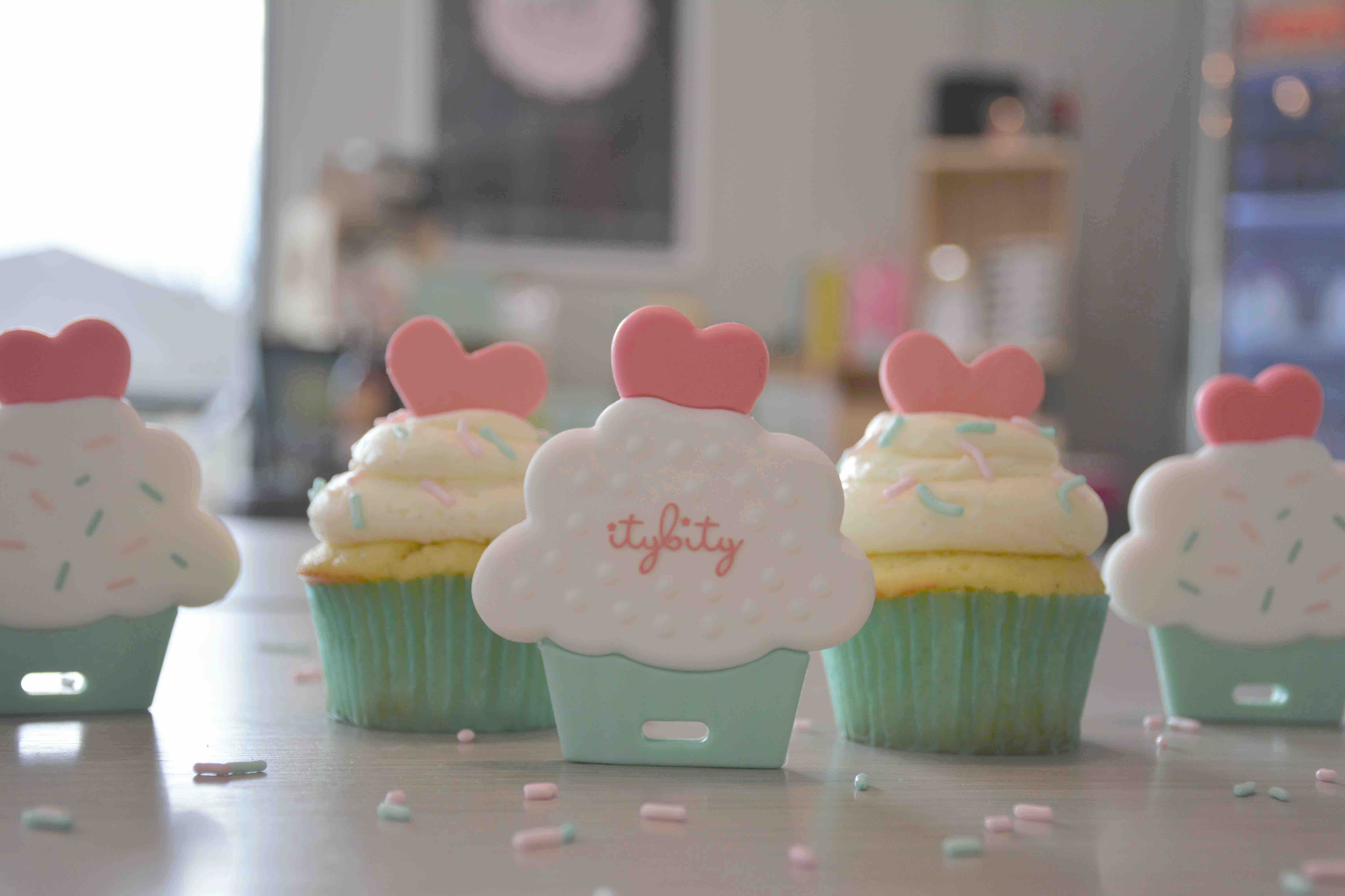 cupcake teether